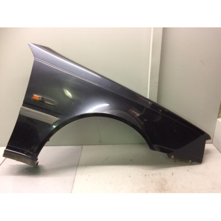 Aile avant droit VOLVO 460 Photo n°1