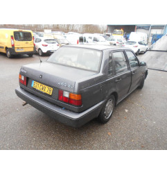 Aile avant gauche VOLVO 460 Photo n°6