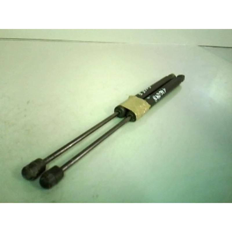 Verin de coffre VOLKSWAGEN GOLF 5