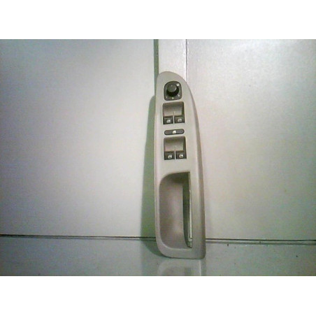 Interrupteur de leve vitre avant gauche VOLKSWAGEN PASSAT 5 Photo n°1