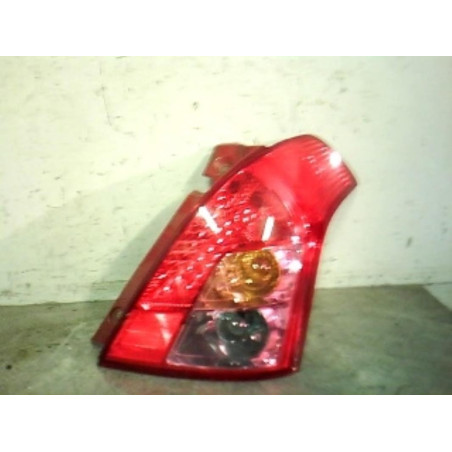 Feu arriere principal droit (feux) SUZUKI SWIFT 3 Photo n°1