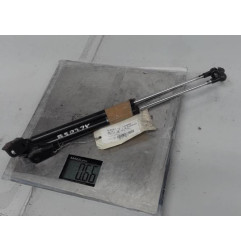 Verin de coffre SUZUKI SWIFT 3 Photo n°3