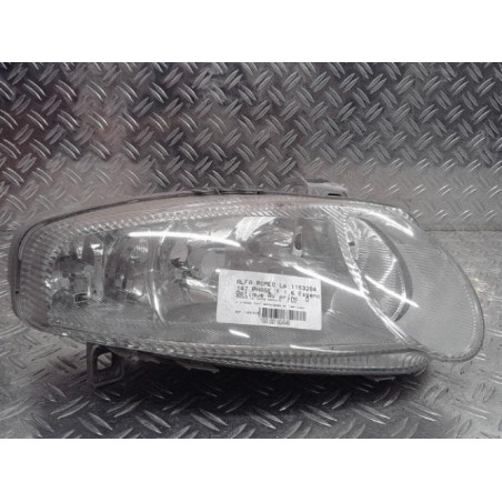 Optique avant principal droit (feux)(phare) ALFA ROMEO 147 Photo n°1