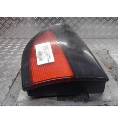 Feu arriere secondaire droit (feux) RENAULT MEGANE 1 Photo n°4