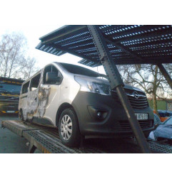 Demarreur OPEL VIVARO 2 Photo n°7