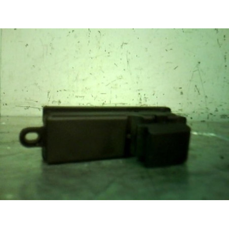Interrupteur de leve vitre arriere droit MAZDA 2 2 Photo n°1