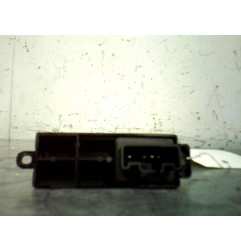 Interrupteur de leve vitre arriere droit MAZDA 2 2