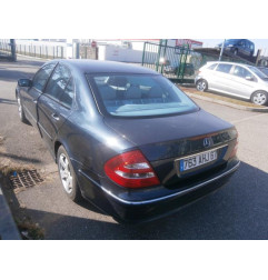 Verin de capot MERCEDES CLASSE E 211 Photo n°4