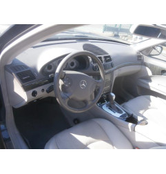 Verin de capot MERCEDES CLASSE E 211 Photo n°6