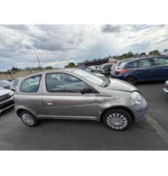 Moteur leve vitre avant droit TOYOTA YARIS 1 Photo n°13
