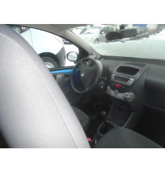 Verin de coffre PEUGEOT 107 Photo n°7