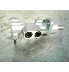 Maitre cylindre (freinage) PEUGEOT 206+