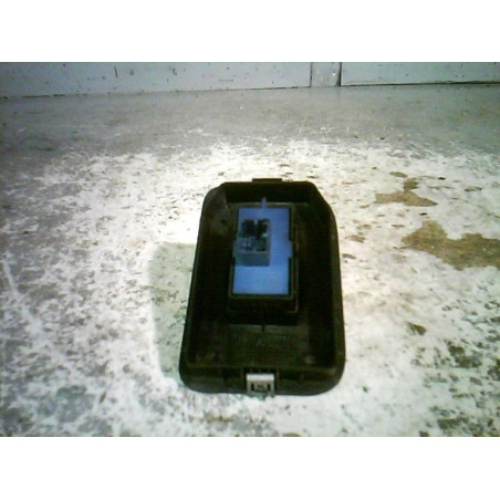 Interrupteur de leve vitre avant droit FIAT FIORINO 3