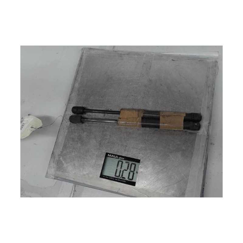 Verin de coffre MAZDA 3 1