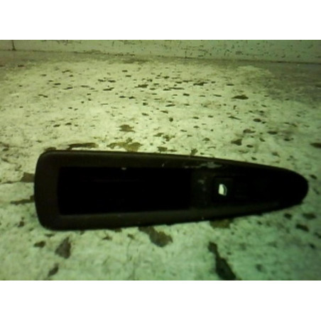 Interrupteur de leve vitre arriere droit CITROEN C4 1 Photo n°1