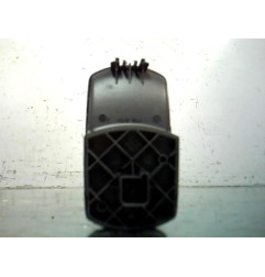 Interrupteur de leve vitre avant droit OPEL CORSA D