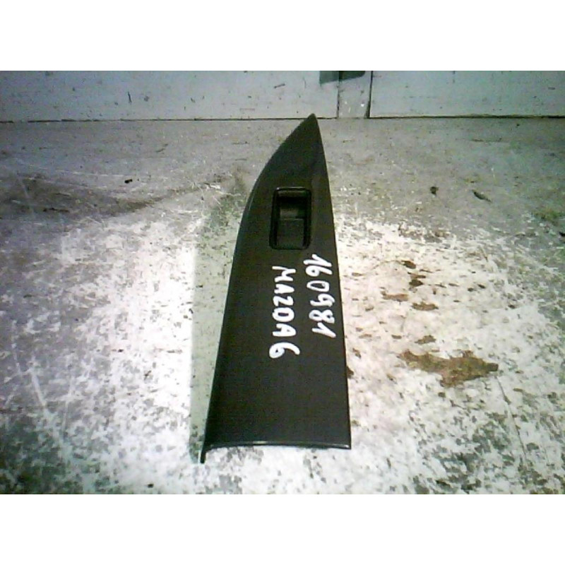 Interrupteur de leve vitre arriere droit MAZDA 6 1