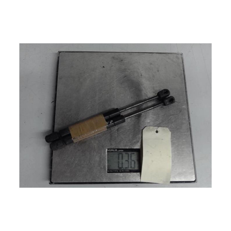 Verin de capot AUDI TT 1