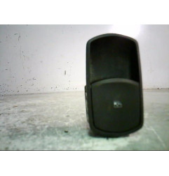 Interrupteur de leve vitre avant droit OPEL CORSA D Photo n°1