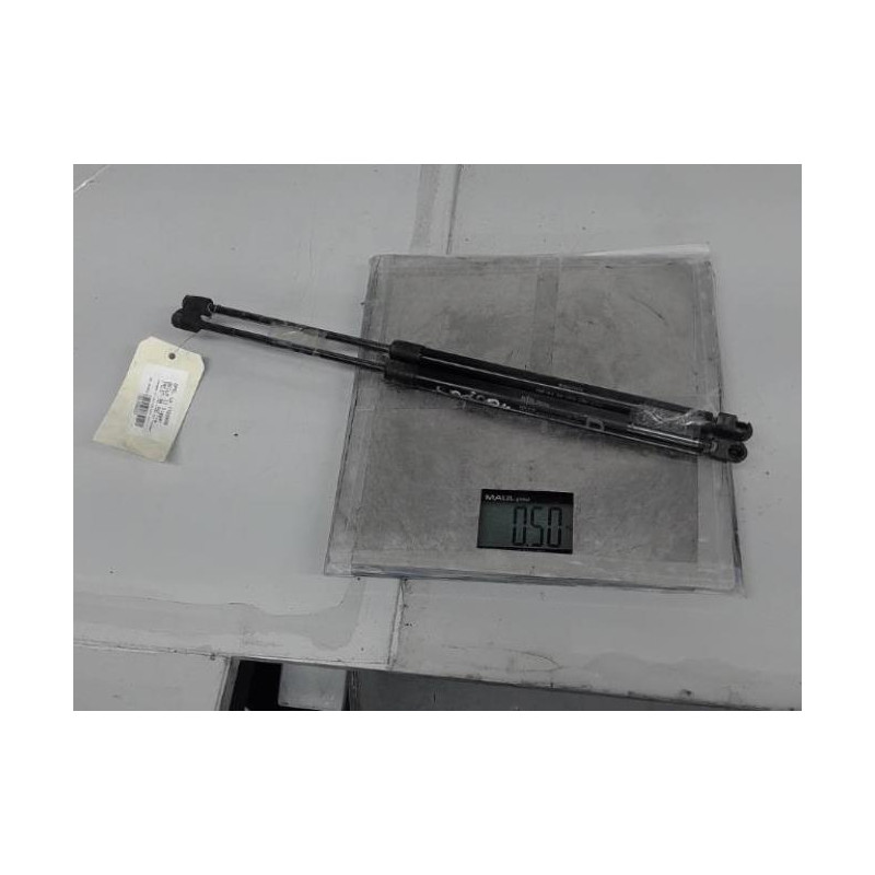 Verin de coffre OPEL AGILA B
