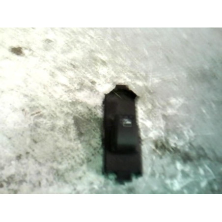 Interrupteur de leve vitre avant droit SUBARU JUSTY 3 Photo n°1
