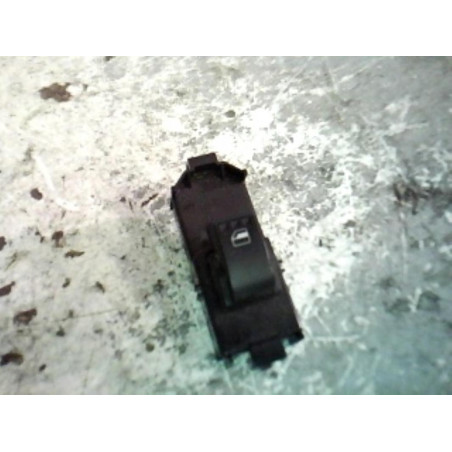 Interrupteur de leve vitre arriere droit SUBARU JUSTY 3 Photo n°1