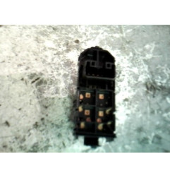 Interrupteur de leve vitre arriere droit SUBARU JUSTY 3