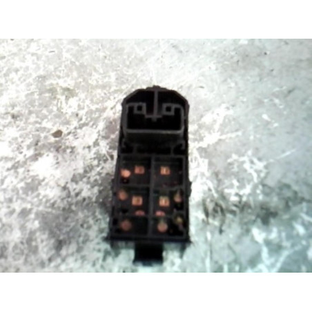 Interrupteur de leve vitre arriere gauche SUBARU JUSTY 3