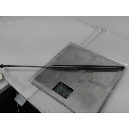 Verin de coffre PEUGEOT 107