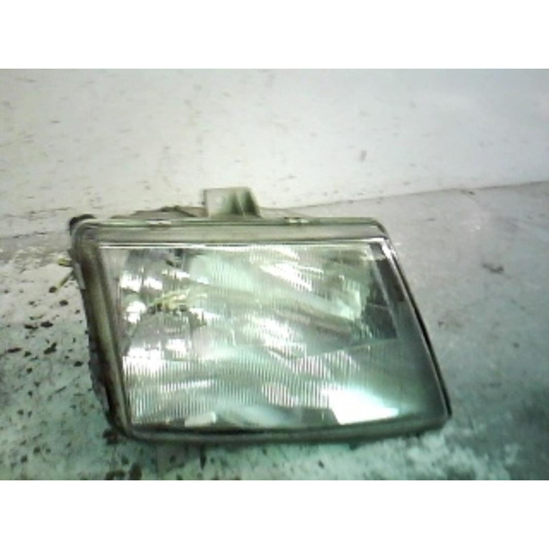 Optique avant principal droit (feux)(phare) MERCEDES VITO 638