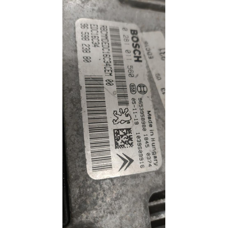 Calculateur moteur PEUGEOT 206