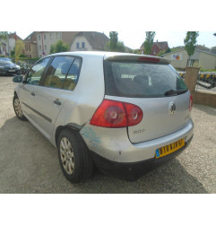 Feu arriere secondaire droit (feux) VOLKSWAGEN GOLF 5 Photo n°8