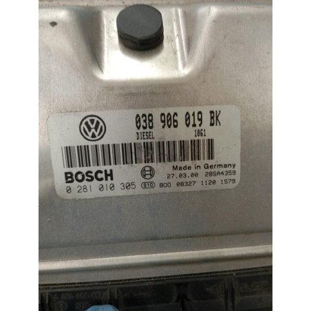 Calculateur moteur VOLKSWAGEN PASSAT 4 Photo n°1