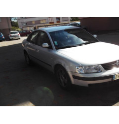 Calculateur moteur VOLKSWAGEN PASSAT 4 Photo n°8
