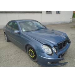 Verin de capot MERCEDES CLASSE E 211 Photo n°3