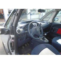 Verin de coffre PEUGEOT 1007 Photo n°8