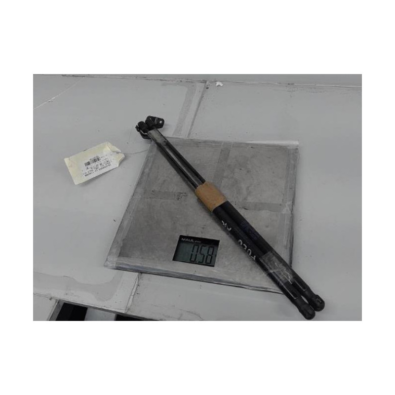 Verin de coffre VOLKSWAGEN POLO 5