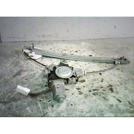 Moteur leve vitre arriere droit HYUNDAI MATRIX Photo n°1