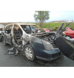 Feu arriere secondaire droit (feux) RENAULT VEL SATIS Photo n°6