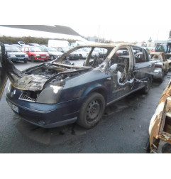 Feu arriere secondaire droit (feux) RENAULT VEL SATIS Photo n°7