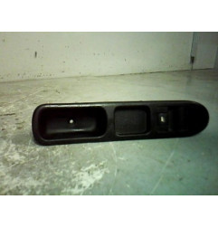 Interrupteur de leve vitre avant droit PEUGEOT 307 Photo n°1