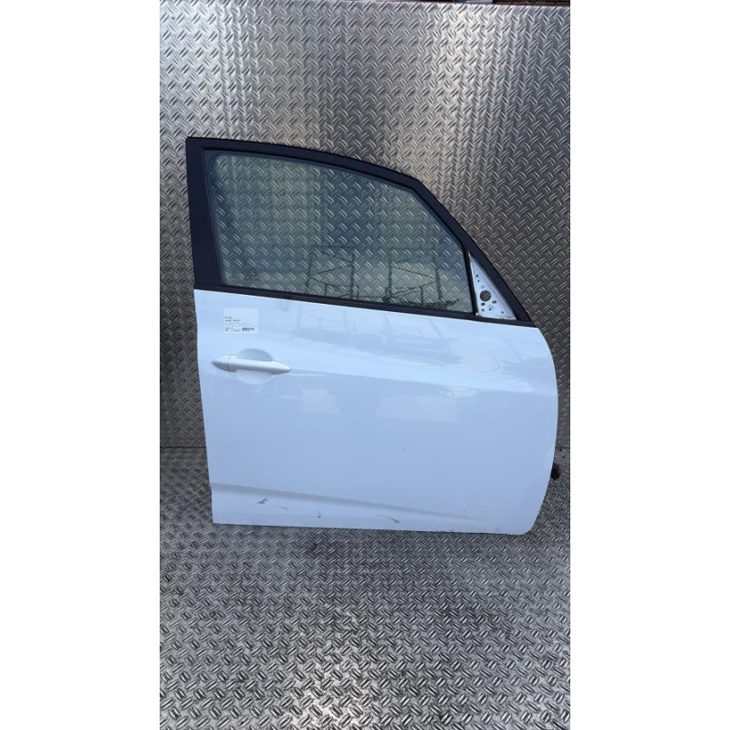 Porte avant droit KIA VENGA