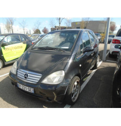 Trappe d'essence MERCEDES CLASSE A 168 Photo n°3