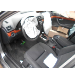 Verin de coffre AUDI A4 2 Photo n°7