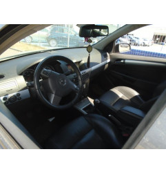 Trappe d'essence OPEL ASTRA H Photo n°7