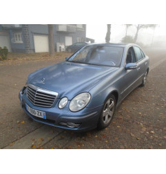 Trappe d'essence MERCEDES CLASSE E 211 Photo n°3