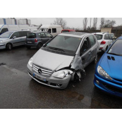 Trappe d'essence MERCEDES CLASSE A 169 Photo n°3