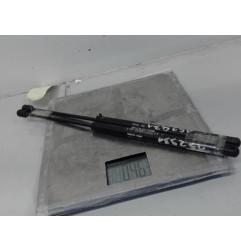 Verin de coffre FIAT PUNTO 2 Photo n°6