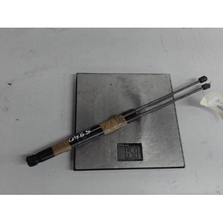 Verin de coffre OPEL CORSA D Photo n°1