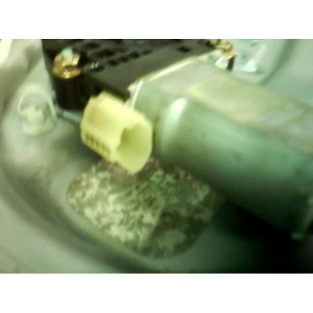 Moteur leve vitre arriere gauche KIA SPORTAGE 2